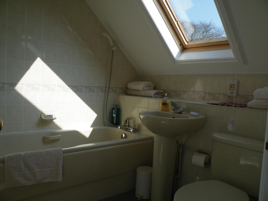Broadlands Gate Bed & Breakfast Brockenhurst Oda fotoğraf